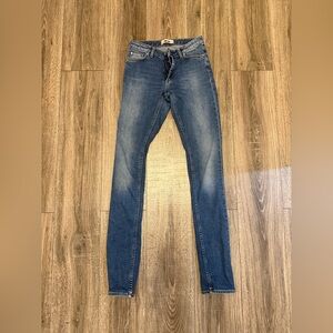 Acne Studios Jeans Women’s Size 25x27 Peg Skinny High Rise Medium Wash Blue